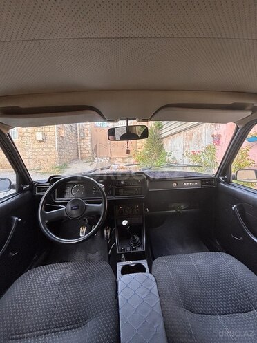 LADA (VAZ) 2107-15