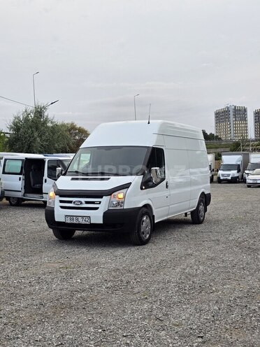 Ford Transit-1