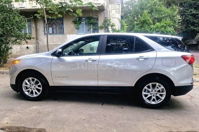 Chevrolet Equinox-4