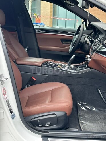 BMW 520d-14