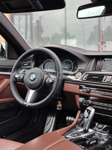 BMW 520d-13