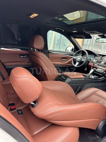 BMW 520d-12