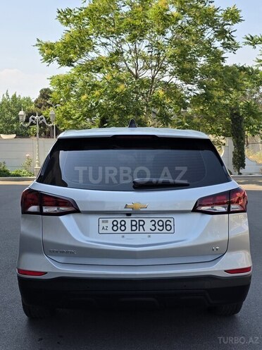 Chevrolet Equinox-12