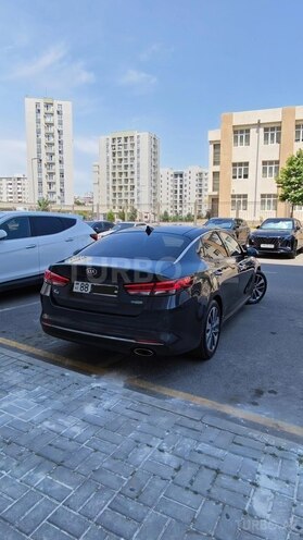 Kia K5-6