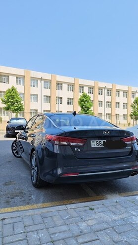 Kia K5-8