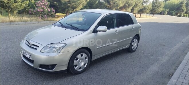 Toyota Corolla-11