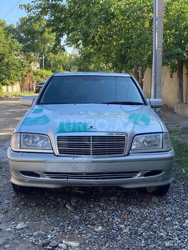 Mercedes C 180-1