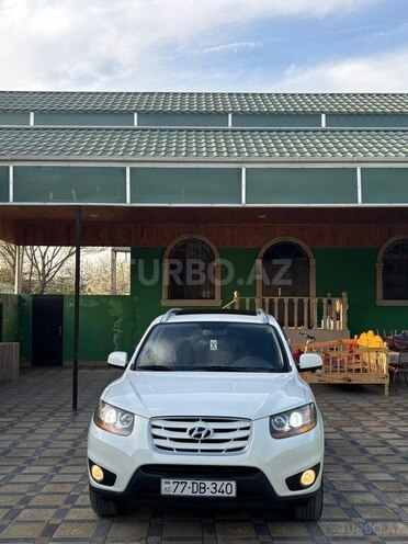 Hyundai Santa Fe-1