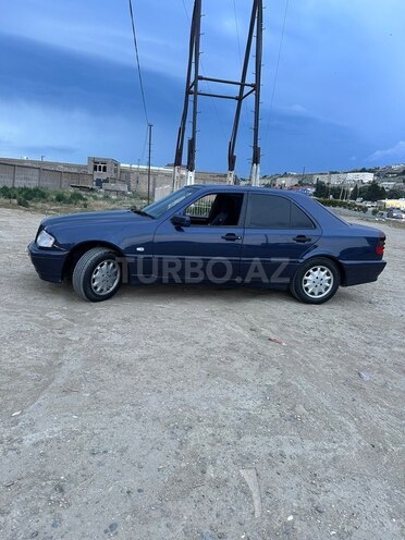 Mercedes C 200-2