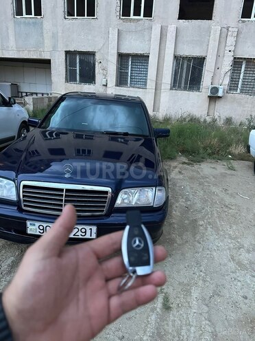 Mercedes C 200-7
