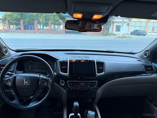 Honda Pilot-3