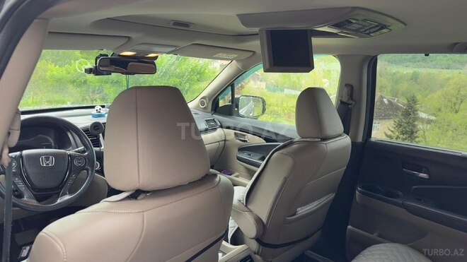 Honda Pilot-6