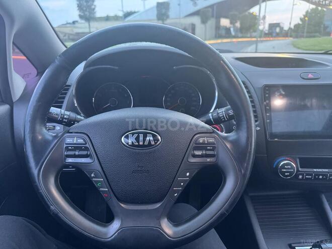 Kia Cerato-4