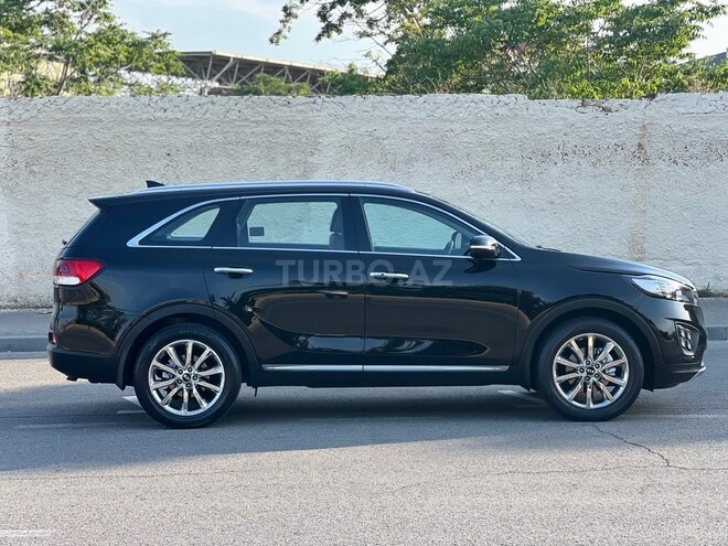 Kia Sorento-7