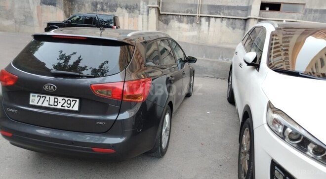 Kia Ceed SW-3