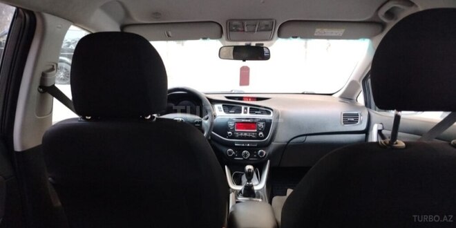 Kia Ceed SW-10