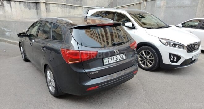 Kia Ceed SW-6