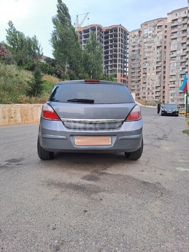 Opel Astra-11