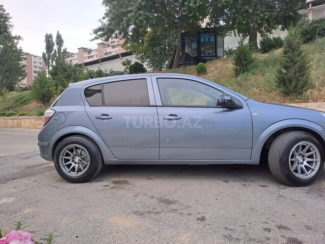 Opel Astra-12