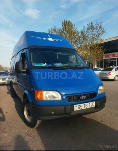 Ford Transit-1