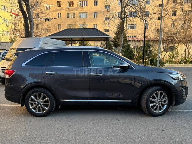 Kia Sorento-6