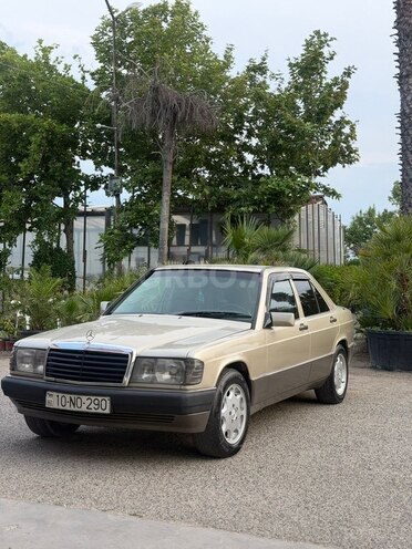Mercedes 190-3