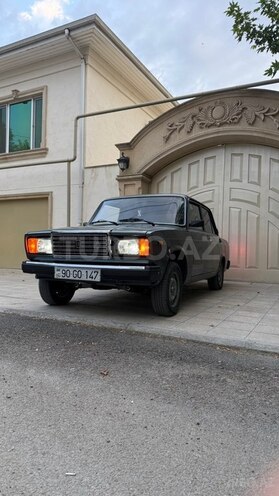 LADA (VAZ) 2107-1