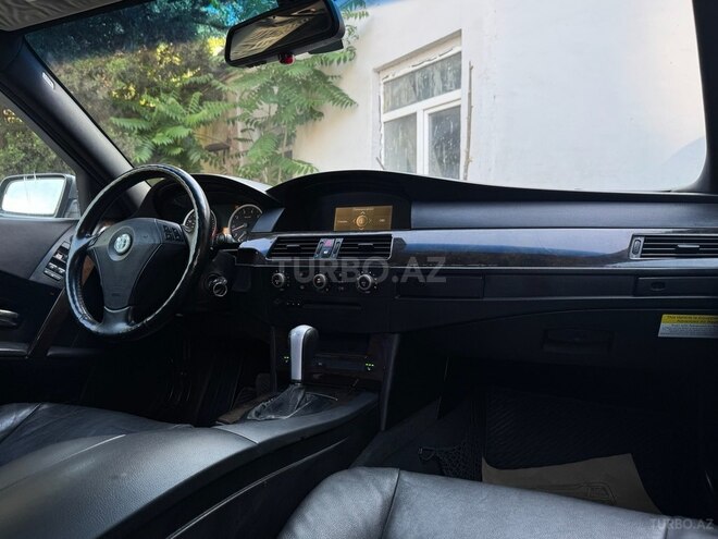 BMW 525-19