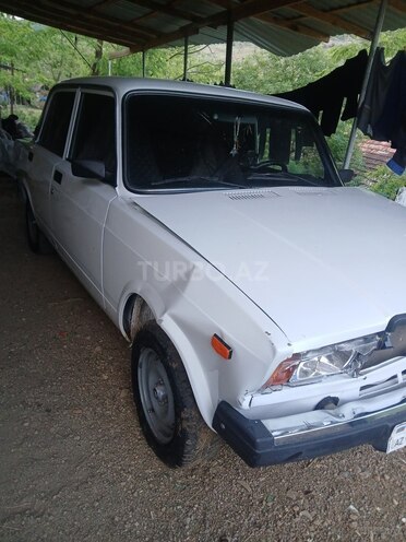 LADA (VAZ) 2107-5