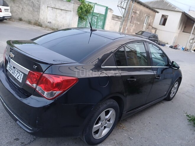 Chevrolet Cruze-4