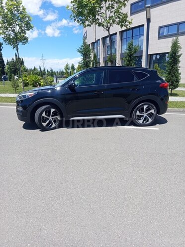 Hyundai Tucson-2