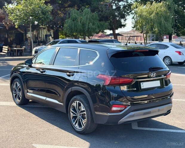 Hyundai Santa Fe-7