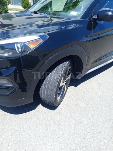 Hyundai Tucson-15