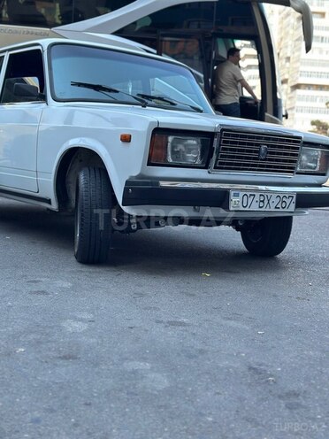 LADA (VAZ) 2107-2