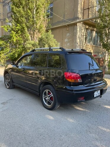 Mitsubishi Outlander-5