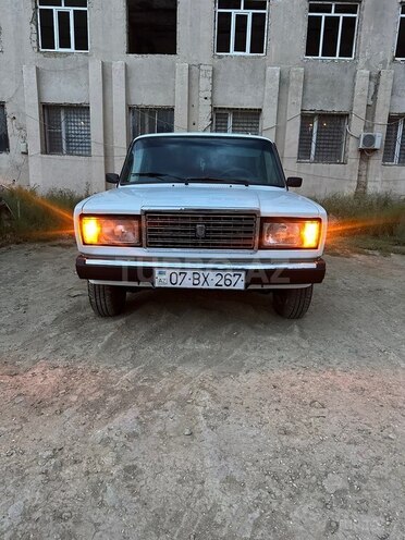 LADA (VAZ) 2107-16