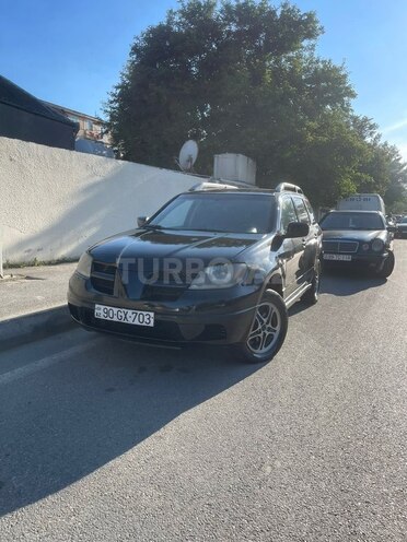 Mitsubishi Outlander-11