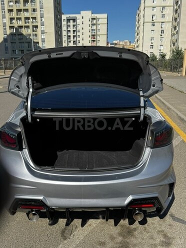 Hyundai Elantra-7