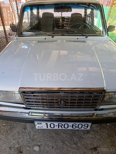 LADA (VAZ) 2107-1