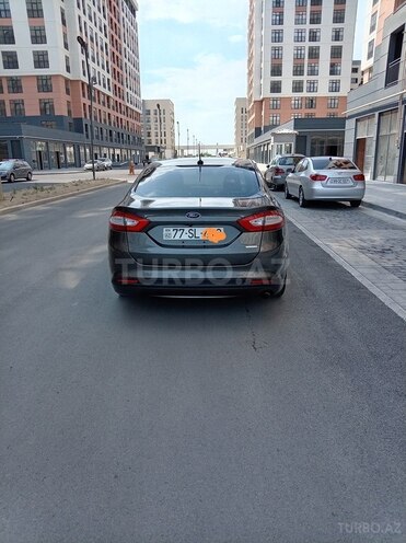 Ford Fusion (North America)-2