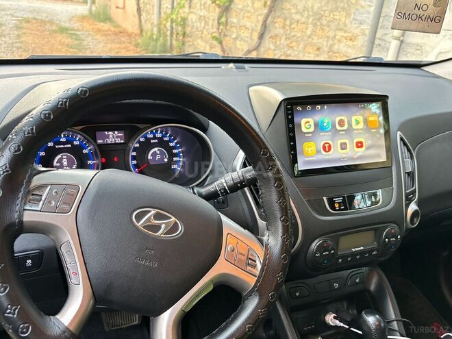 Hyundai ix35-10