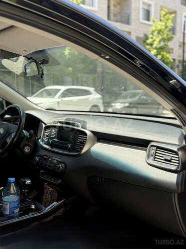 Kia Sorento-6