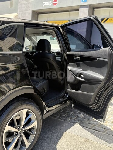 Kia Sorento-8