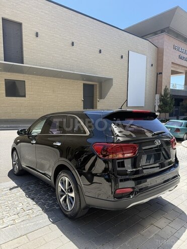 Kia Sorento-4