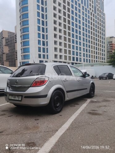 Opel Astra-3