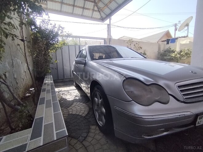 Mercedes C 320-2