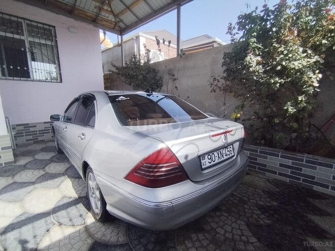 Mercedes C 320-7