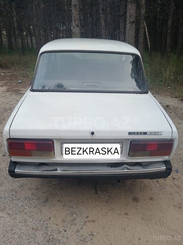 LADA (VAZ) 2107-2