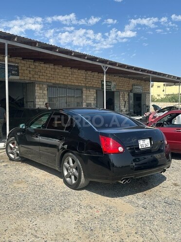 Nissan Maxima-8