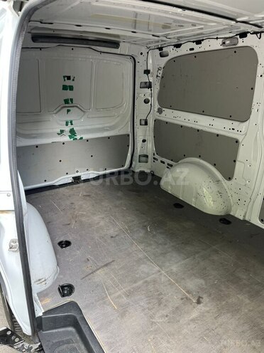 Mercedes Vito-6